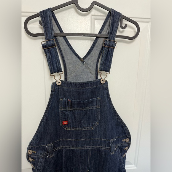 Women’s Dickies Denim Dark Wash Bib Overalls Size Small Workwear Outdoor Casual - Picture 2 of 8